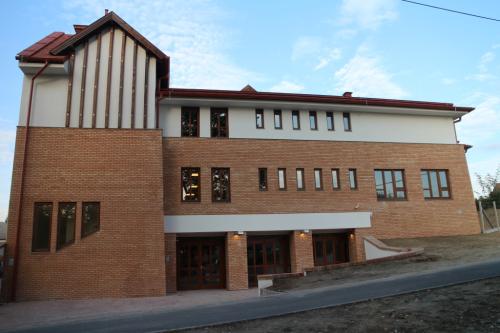 2019 - Kálvin Téri Református Iskola tornacsarnokának építése, Veresegyház